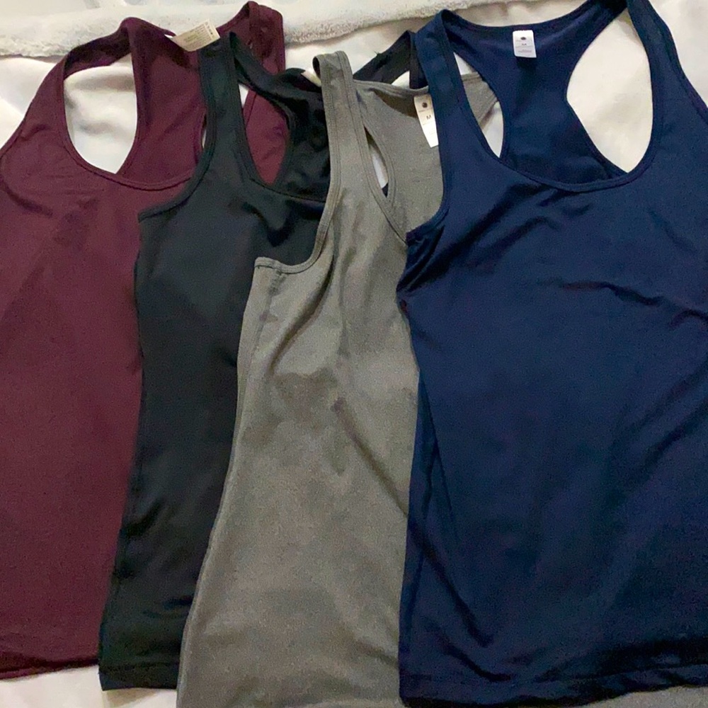 Yogalicious tanks